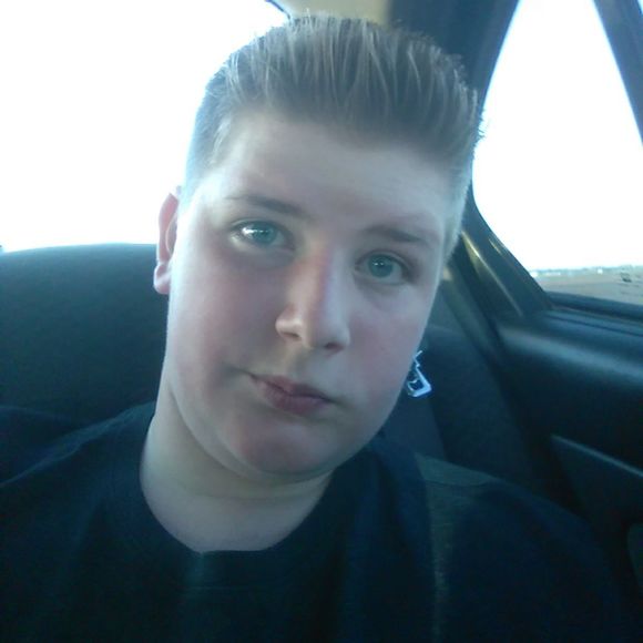 Meet your Posher, Oliver - Picture 1 of 1